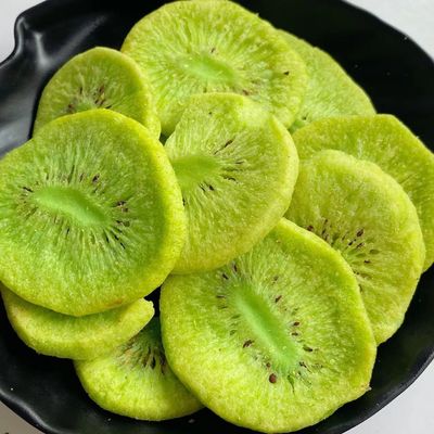 Harga bagus Buah Hijau Bergizi Vakum Goreng Kiwi Segar Makanan Ringan Organik Keripik Buah Kiwi Kering on line