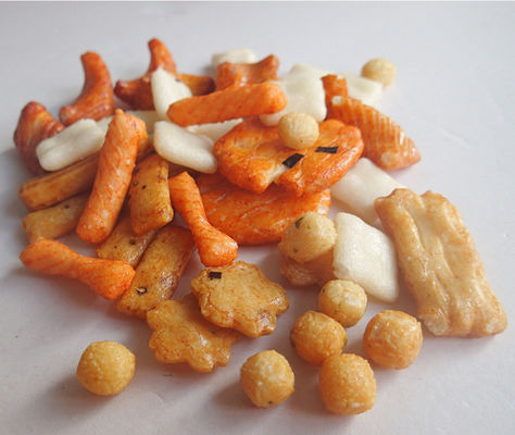 Beli China OEM Kerupuk Beras Jepang Manis Campur Makanan Ringan Kerupuk Beras online manufacture