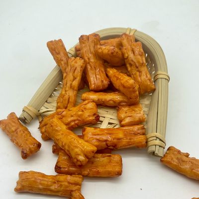 Beli Glutinous Rice Cracker Snacks Pedas persegi panjang Rice Cracker Rasa berani Bentuk unik online manufacture