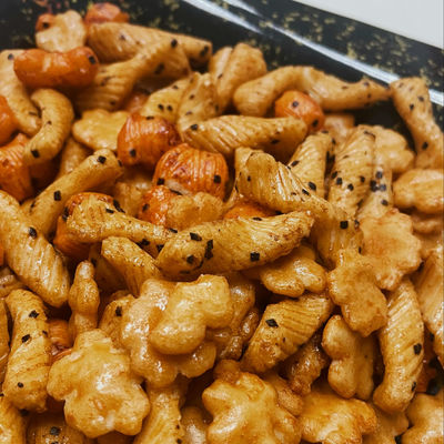 Harga yang bagus Makanan ringan kerupuk nasi rumput laut grosir disesuaikan Jepang on line