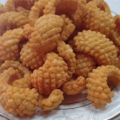 Harga yang bagus Kerupuk Nasi Makanan Goreng Renyah Kemasan Makanan Ringan Baked Puffed untuk Anak-anak on line