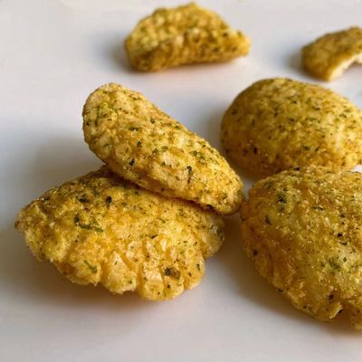 Harga yang bagus Lemak rendah OU Kosher keripik udang pedas bermacam bentuk on line