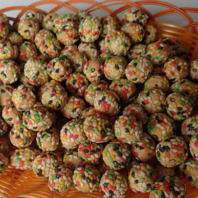 Harga yang bagus Bola Kacang Wijen Madu Lezat Makanan Ringan Multi Rasa Renyah Renyah on line