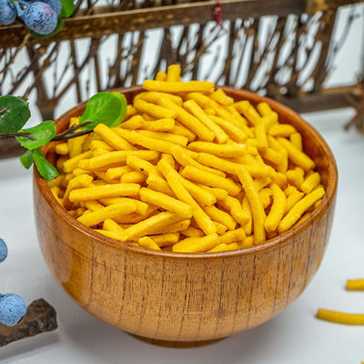 Harga yang bagus Kerupuk Beras Renyah 5kg OEM Diterima dengan Umur Simpan 12 Bulan on line